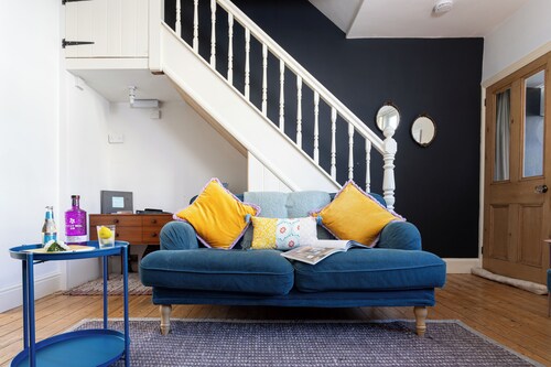NEW! Stylish period cottage near town with log burner, parking, garden.