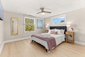 6 bedrooms, WiFi, bed sheets