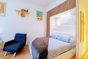 1 Schlafzimmer, Schreibtisch, Bügeleisen/Bügelbrett, WLAN