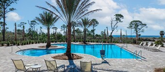 Walk to Beach| Heated Pool| Golf Cart| 3 King Beds| Amazing Sunset 🔆