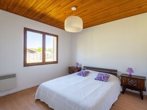 3 bedrooms