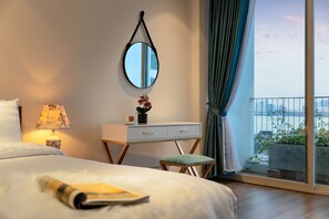 Executive-Penthouse | Schreibtisch, schallisolierte Zimmer, Bügeleisen/Bügelbrett