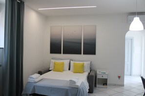 2 chambres, lit parapluie, Wi-Fi, draps fournis