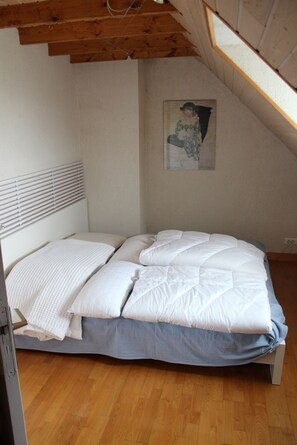 3 Schlafzimmer, Bügeleisen/Bügelbrett, WLAN