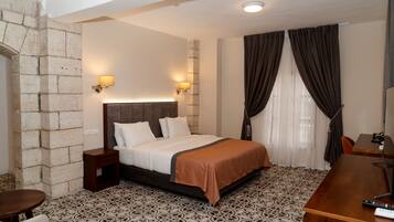 Standard Room | Free WiFi