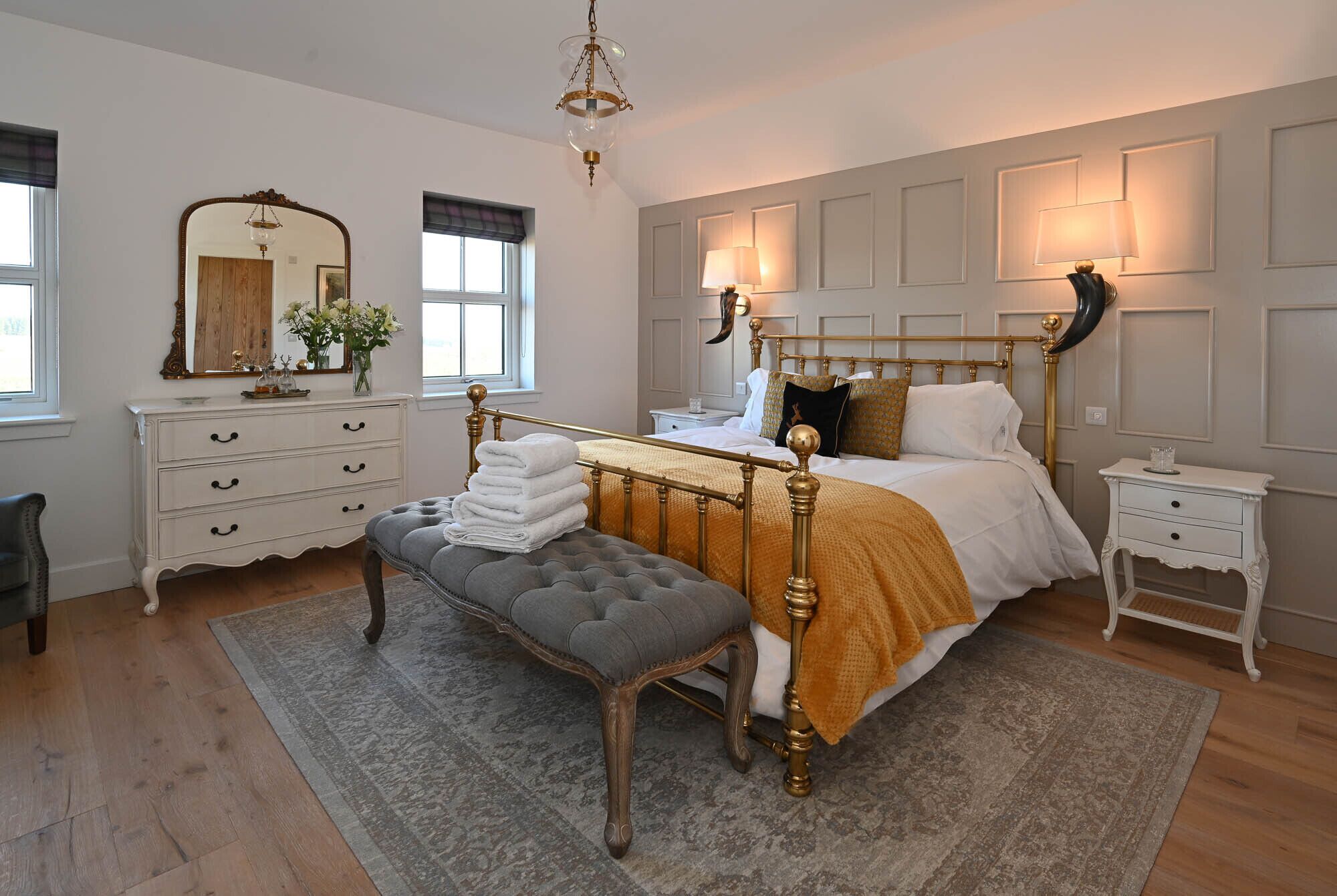 4 bedrooms, iron/ironing board, travel cot, free WiFi