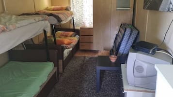 1 habitación, wifi y ropa de cama
