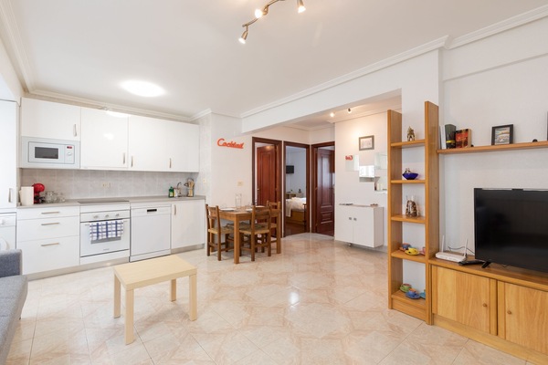 78399692-95a1-4e2c-b6b1-dc161dc8bd42