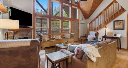 Whispering Creek - In the Heart of Ozarks, Near DT!