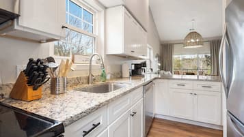 Condo, Multiple Beds, Kitchen, Garden View (Whiskey's Hillside Retreat ) | Private kitchen | Coffee/tea maker