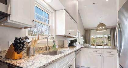 Whiskey's Hillside Retreat -holiday Hills Branson - Golf Resort