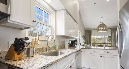 Whiskey's Hillside Retreat -holiday Hills Branson - Golf Resort