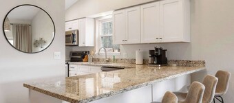 Whiskey's Hillside Retreat -holiday Hills Branson - Golf Resort