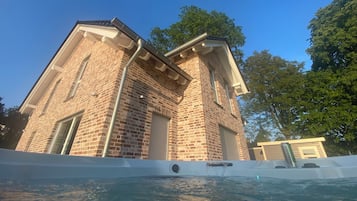 Beheizter Pool
