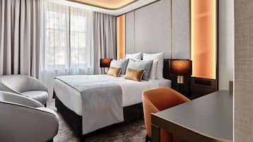 Classic Room, 1 King Bed | Exterior