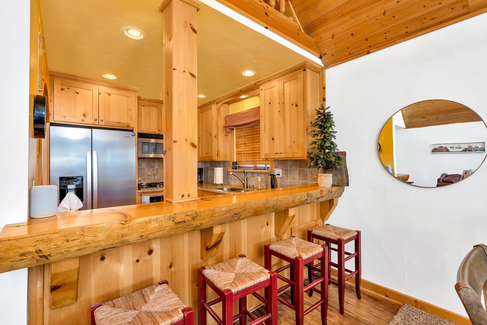 独立别墅, 多张床, 露台, 山景 | 私人厨房 | 冰箱、微波炉、烤箱、炉灶