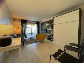 Fernseher, Arbeitsbereiche