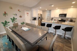 Dining - 4BR Family Retreat | Heated Pool + Epic Game Room (Palm Harbor)