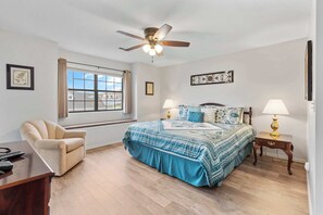 2 bedrooms, individually decorated, individually furnished, free WiFi - The Greens Escape in Branson - Near DT! (Branson)