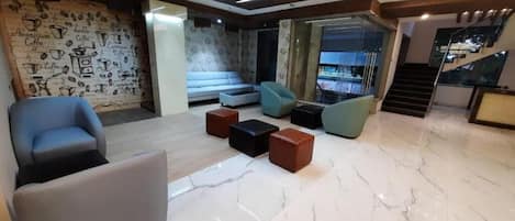 Khu tiếp khách ở sảnh