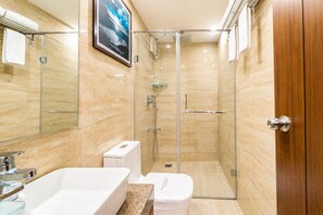 Superior Twin Room | Premium bedding, individually furnished, desk, free WiFi