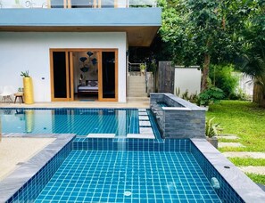 Outdoor pool - 5 Bedroom Private Pool Villa (Tambon Ao Nang)