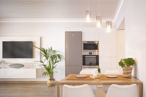 Dining - ETHOS Luxury Home - Seaview Villa with Hot-Tub (Ireo)