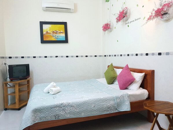 1 bedroom, WiFi, bed sheets