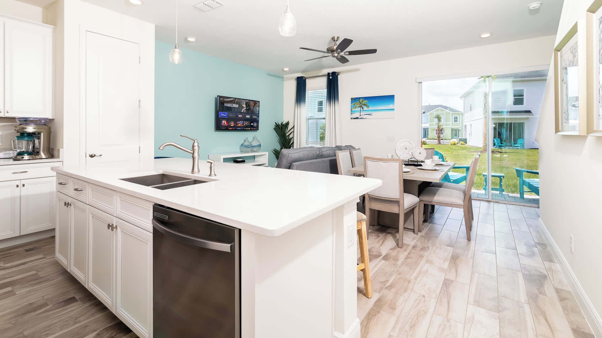 Townhome, Multiple Beds, Patio, Garden View (Caribbean Summer) | Private kitchen | Fridge, microwave, oven, stovetop