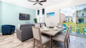Townhome - flera sängar - uteplats - utsikt mot trädgården (Caribbean Summer) | Restauranger