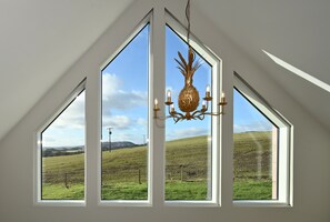 Interior - Stylish one bedroom country steading (Perth)