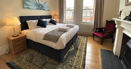 Tre@Westminster_Residence