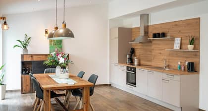 2 Ferienwohnungen, Urlaub im ehemaligen Schweinestall mit Sauna und Hot Tub