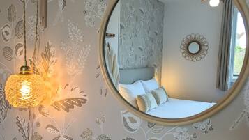 3 Schlafzimmer, Schreibtisch, Bügeleisen/Bügelbrett, kostenloses WLAN