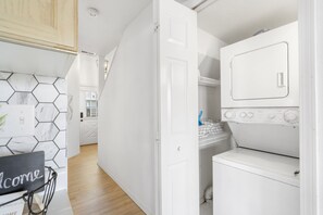 Appartement, Meerdere bedden, terras, uitzicht op tuin (Our Landing Place) | Wasservice