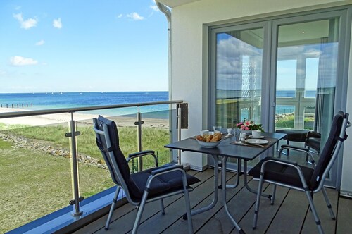 Brandung - Penthouse, 1. Reihe am Wasser & Strand, Balkon, Sauna, Kamin, Vollbad