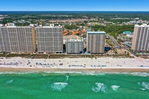 On the beach - Ocean's Heaven Beachfront Condo Bliss (Panama City Beach)