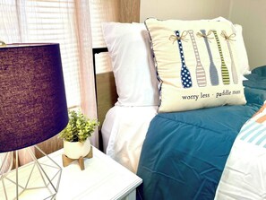 3 عدّة غرف نوم وواي فاي مجانًا وملاءات أسرّة