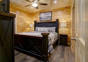 5 chambres, fer et planche à repasser, Wi-Fi, draps fournis