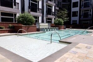 Pool - Luxury King Suite/Pool/SkyLounge (Houston)