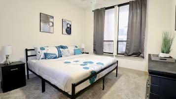 1 habitación, tabla de planchar con plancha, wifi y ropa de cama