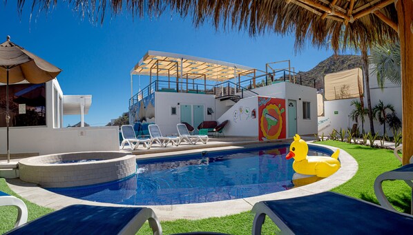 Outdoor pool, a heated pool