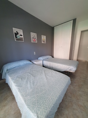 3 dormitorios, wifi gratis, ropa de cama