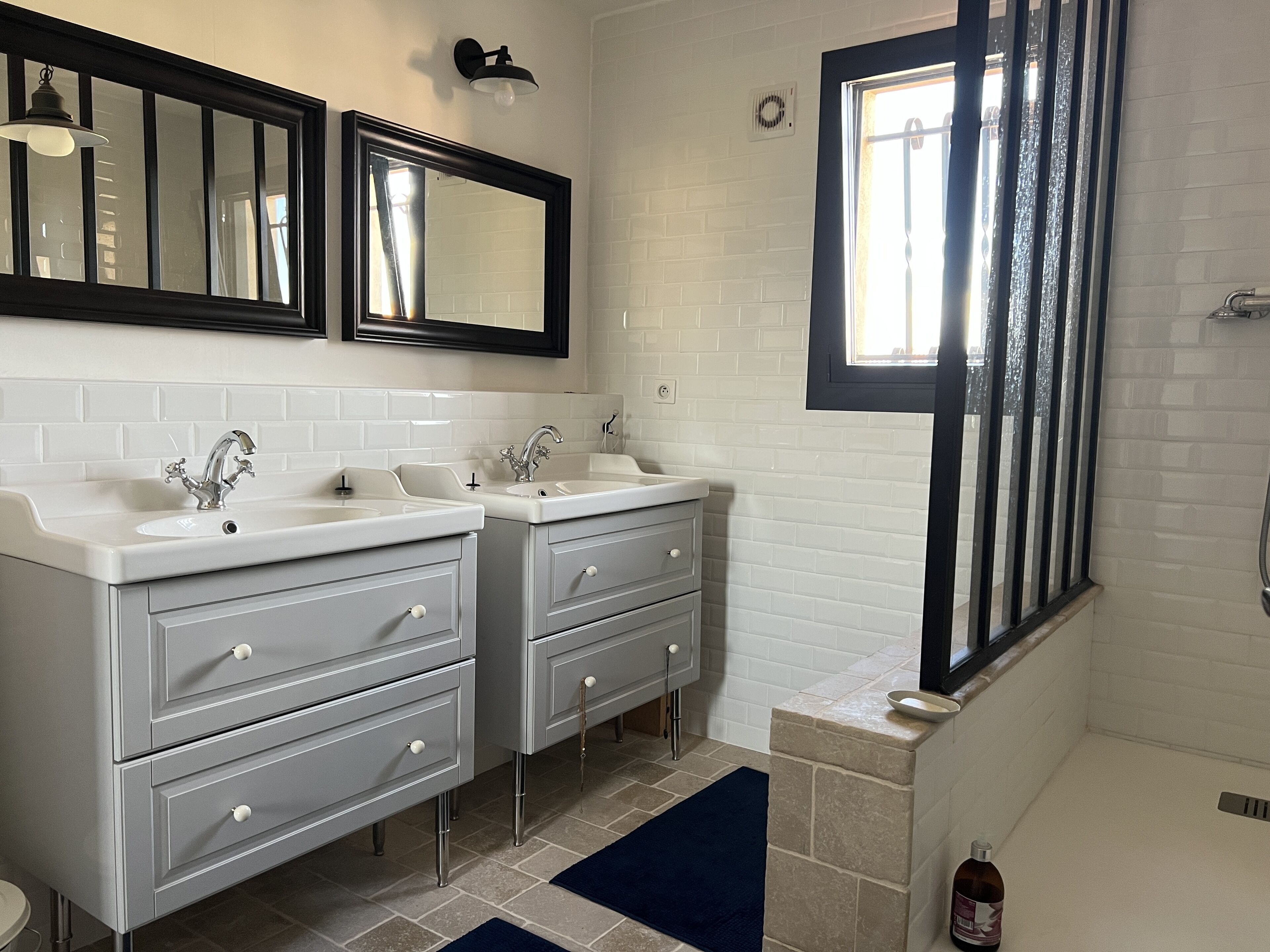 Villa de Charme à 30 min en Voiture de la mer et 15 min du lac