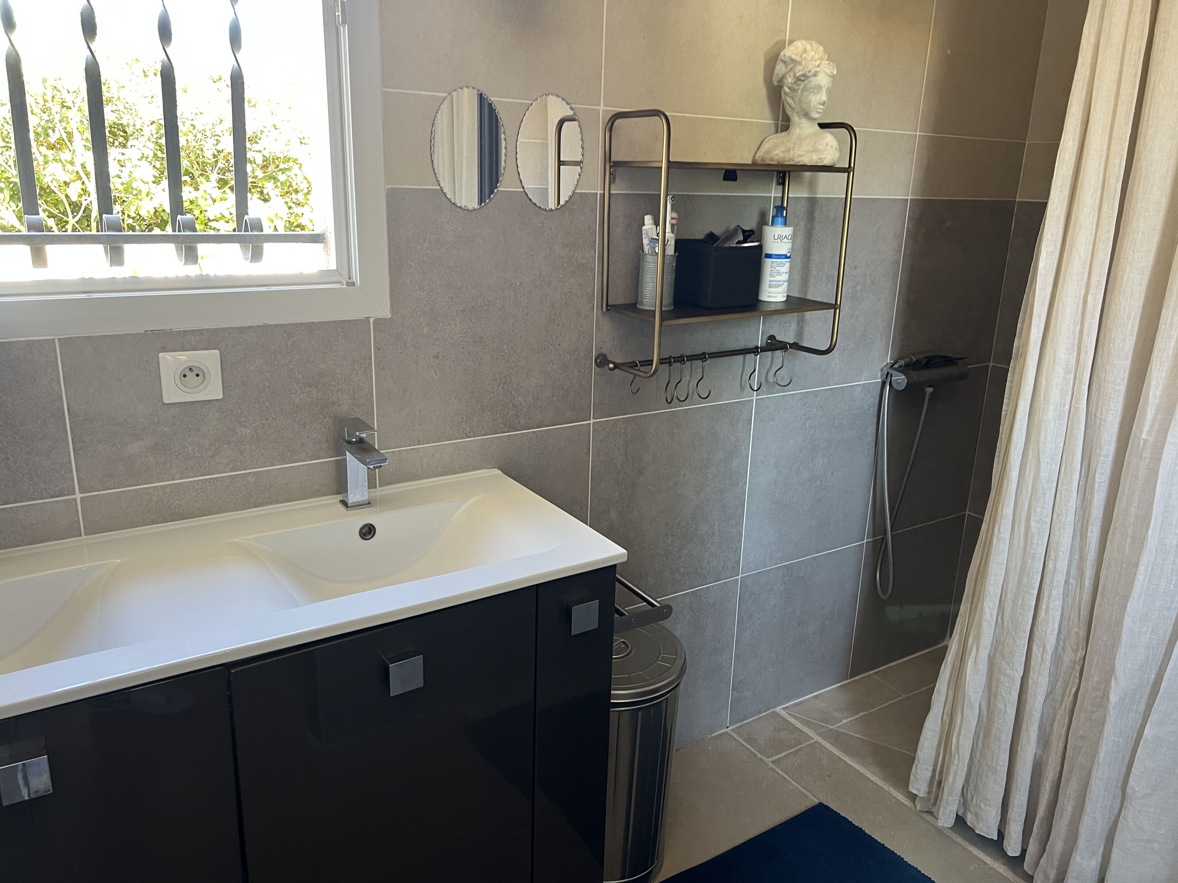 Villa de Charme à 30 min en Voiture de la mer et 15 min du lac