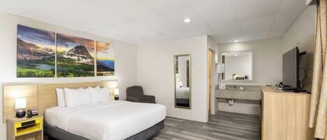 Room, 1 Queen Bed, Non Smoking (Pet-friendly) | Desk, laptop workspace, iron/ironing board, free cribs/infant beds