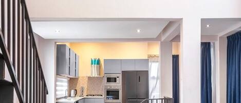 Fridge, microwave, oven, blender