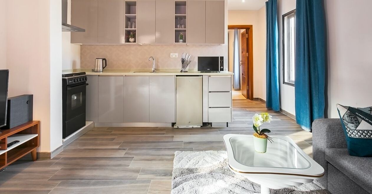 Fridge, microwave, oven, blender