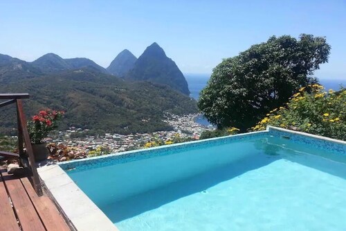 $1MIL PITON VILLA VIEW - COLOMBETTE