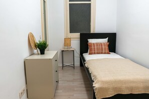 4 habitaciones, wifi y ropa de cama